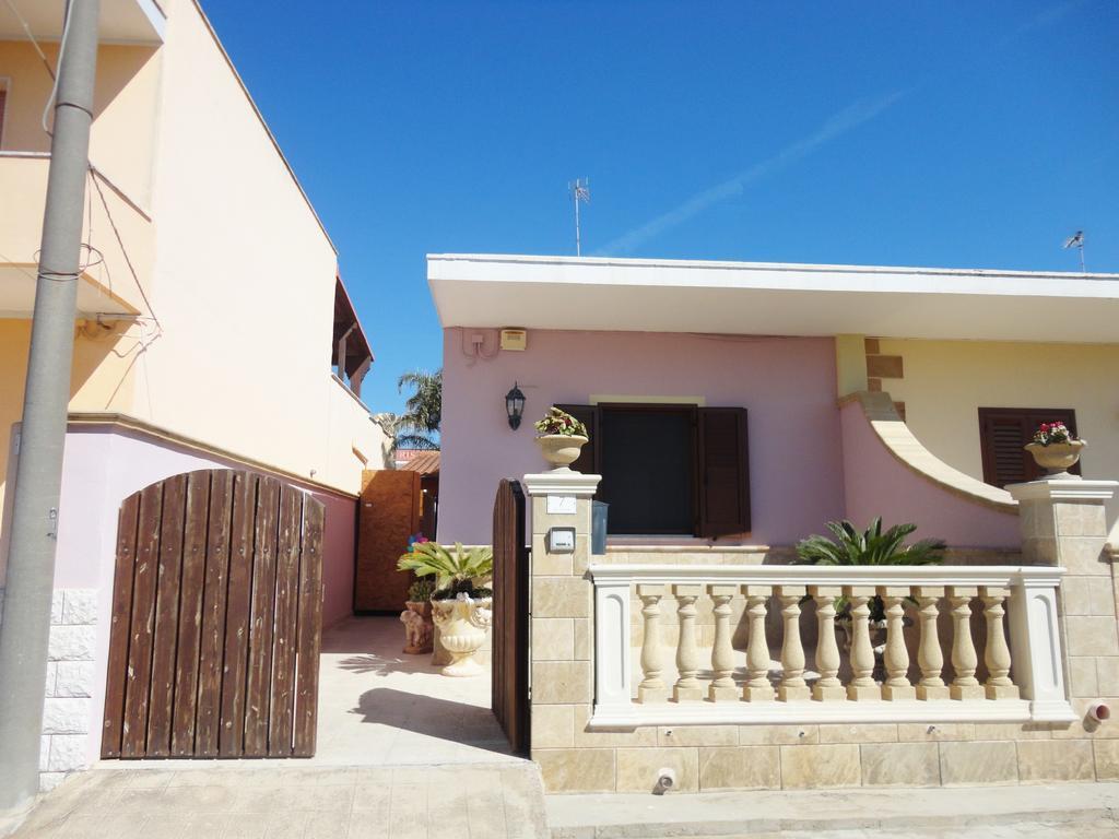 Casetta Indipendente Torre San Giovanni 103 Verso Sud Екстер'єр фото